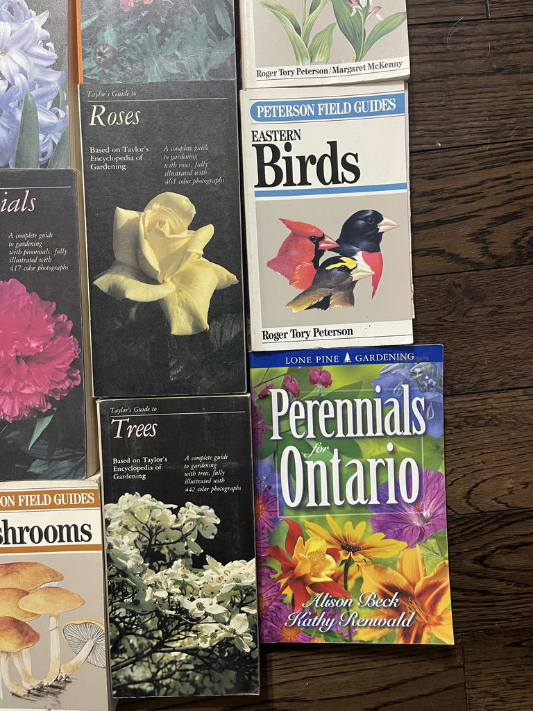 Books On Flowers And Birds - image 4 of 4