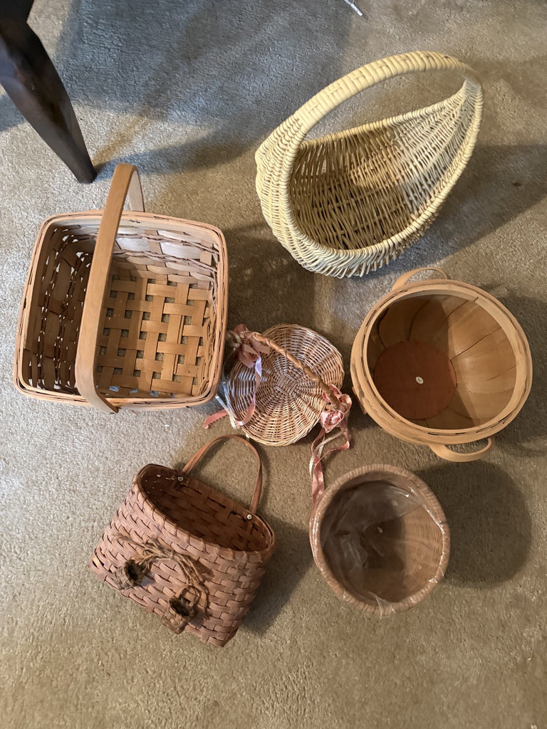 Assorted woven wicker baskets and containers - image 21 of 21