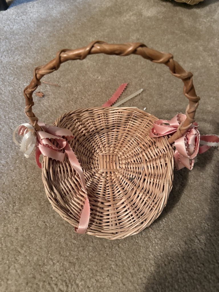 Assorted woven wicker baskets and containers - image 8 of 21