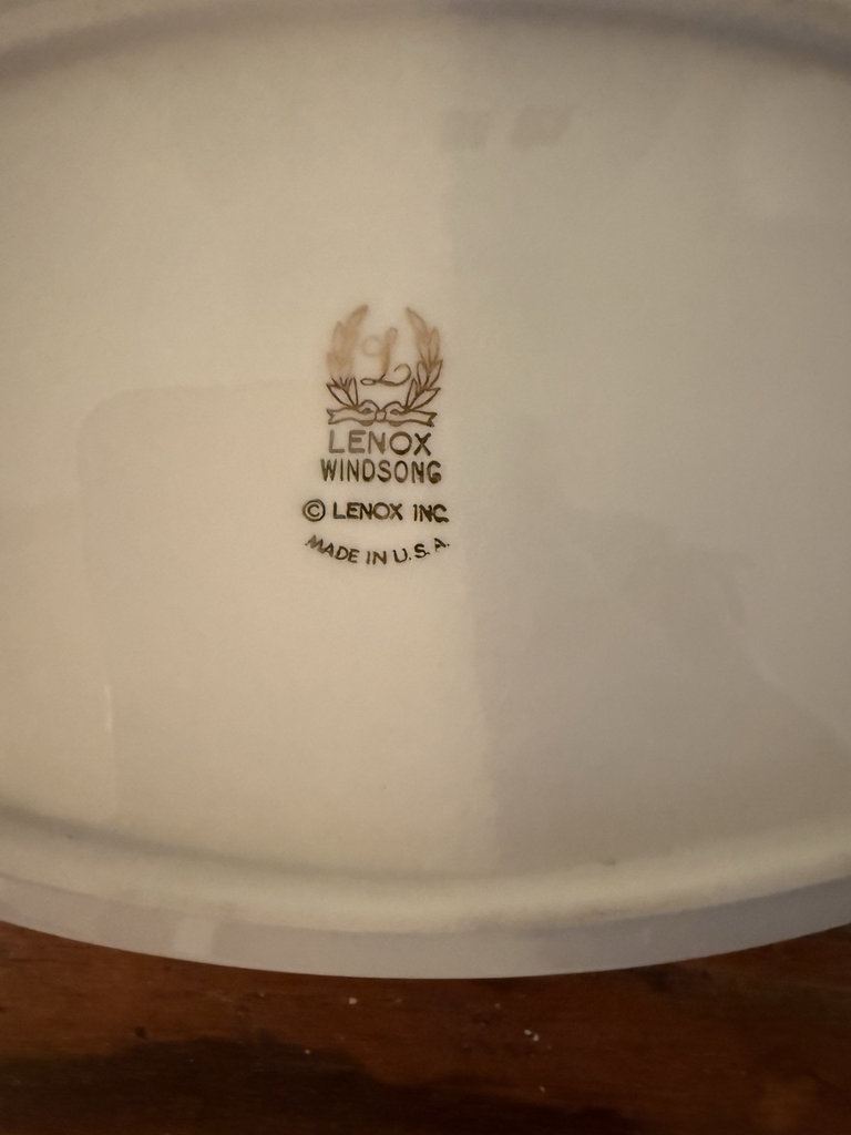 Lenox Windsor dinnerware set with blue floral border - image 5 of 7