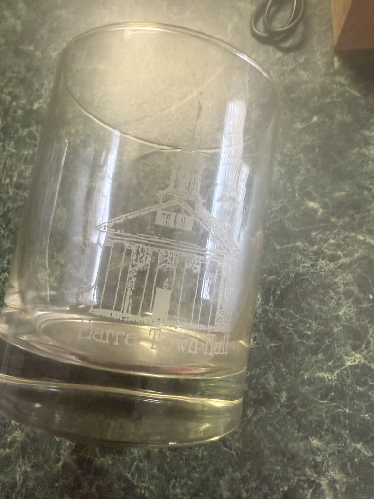Assorted etched glass drinkingware - image 3 of 9
