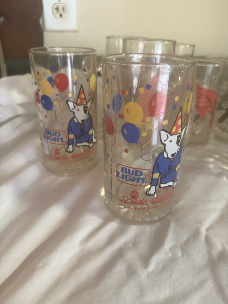 Sixteen vintage glass beer mugs with animal designs and Bud Light branding - image 2 of 9