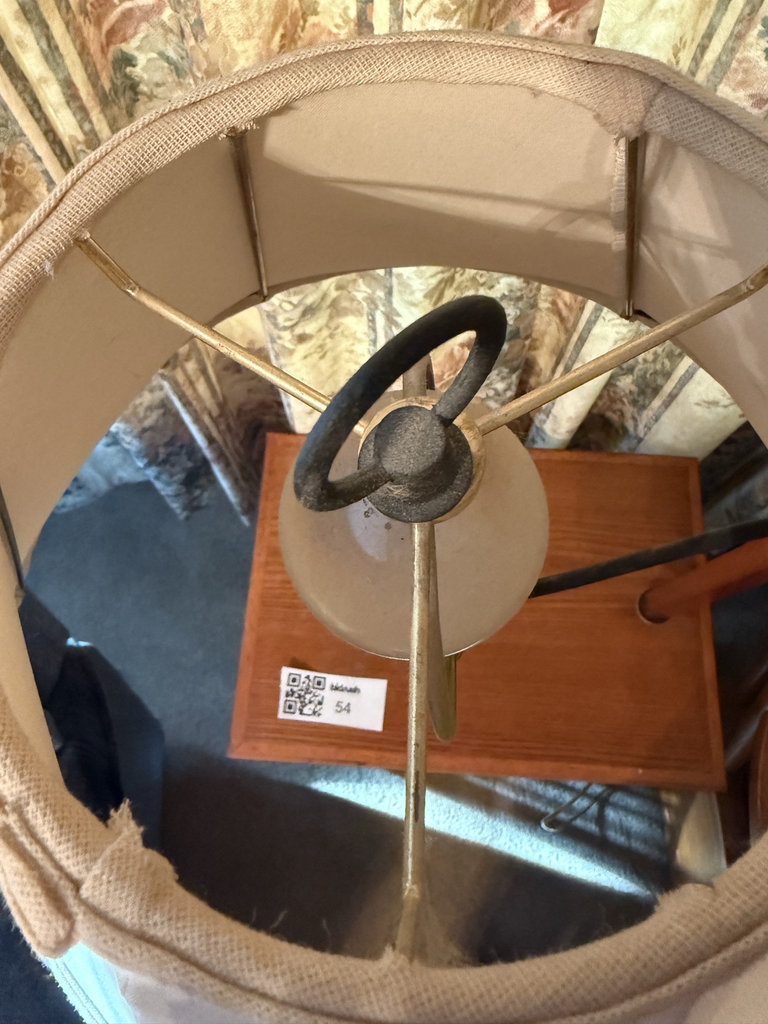 Wooden lamp table with built-in magazine rack and lamp - image 2 of 4