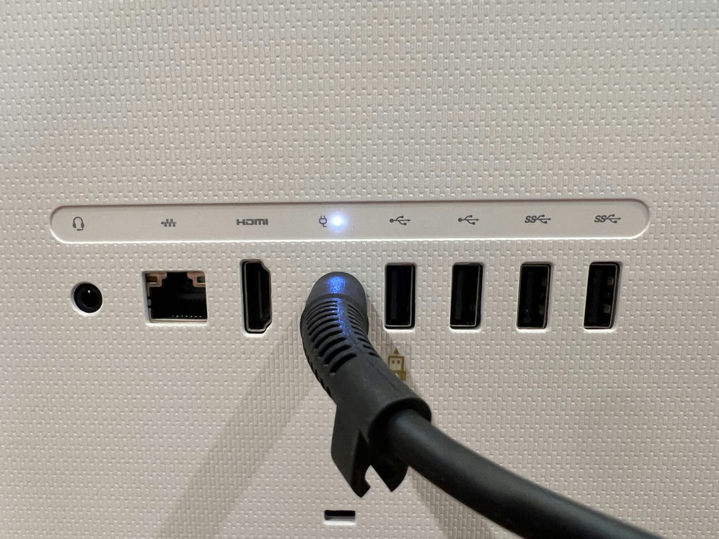 HP All-in-One Desktop Computer - image 5 of 6