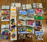 Lot of Buttons, Charms, Zippers, & Misc. - thumbnail 11 of 12