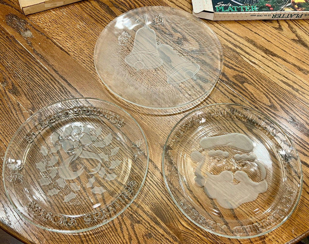 3 Anchor Hocking & Smith Glass Christmas Platters - image 1 of 2