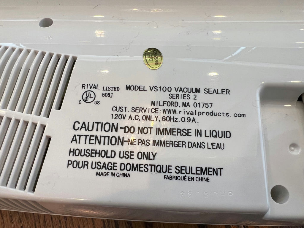 Seal-A-Meal Vacuum Sealer - image 2 of 4