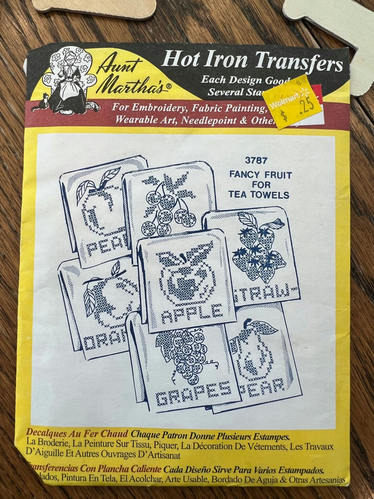 Misc. Embroidery and Craft Projects - image 5 of 32