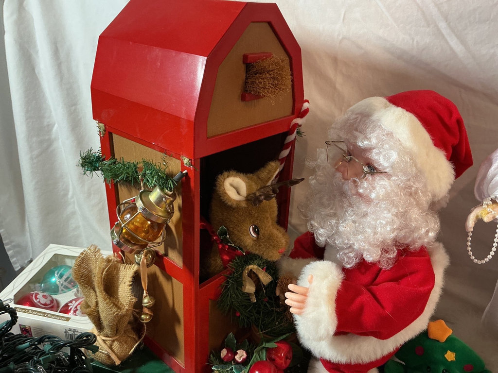 Assorted Christmas Decorations and Ornaments - image 8 of 12