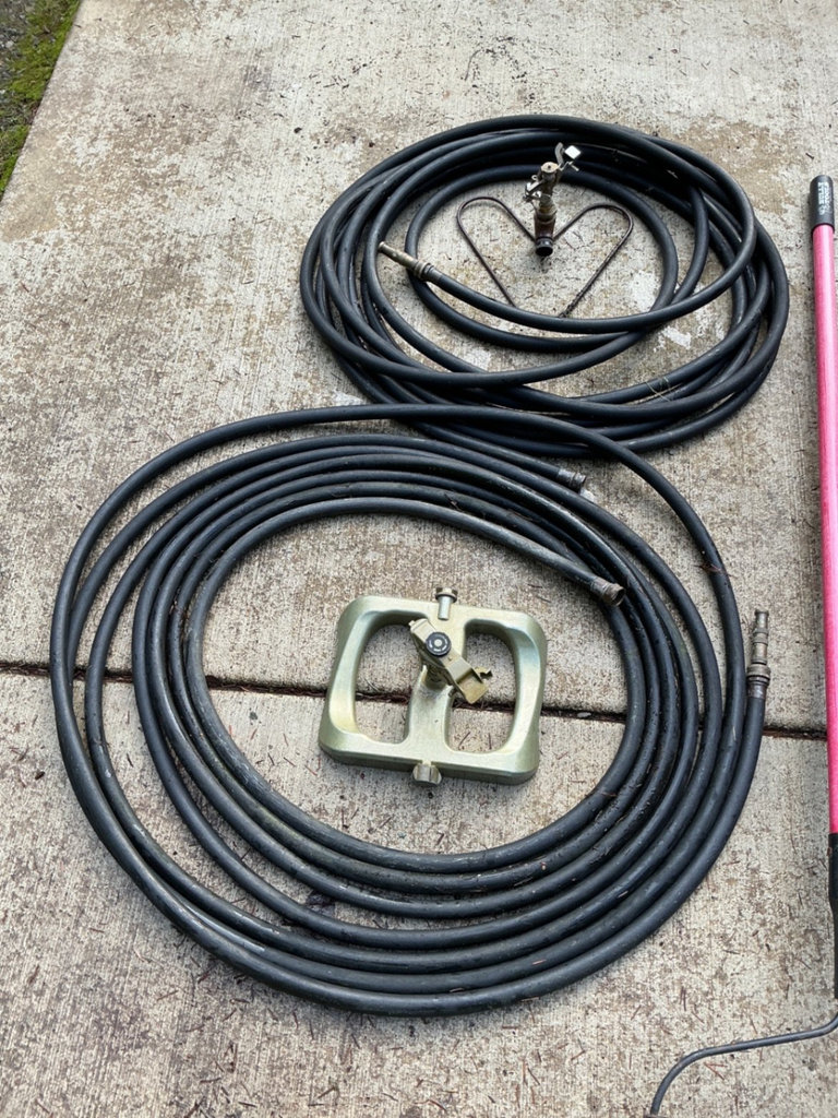 Garden tools and lawn care supplies - image 5 of 6