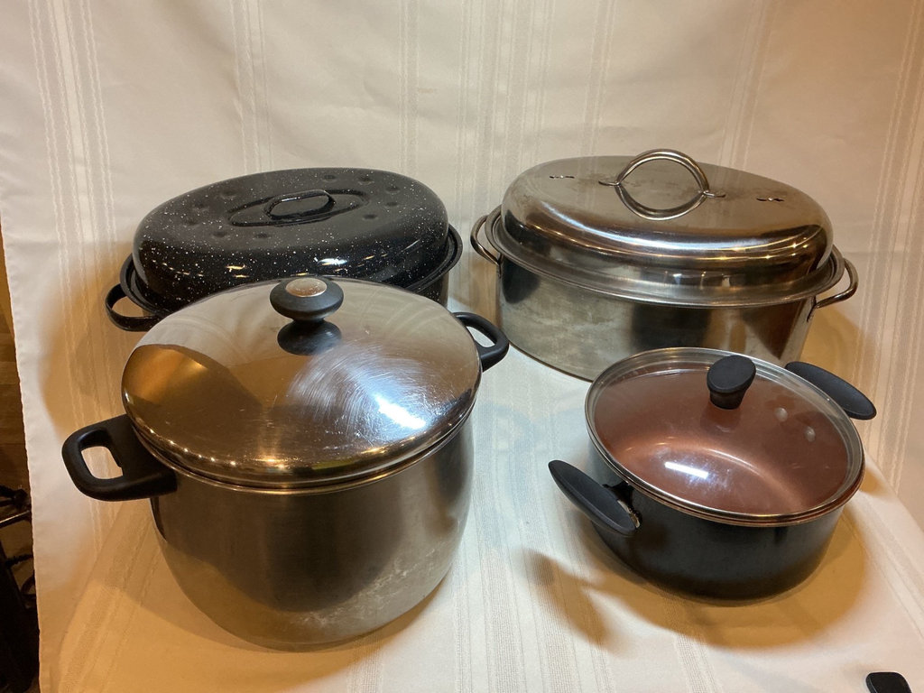 Assorted Pots and Pans - image 1 of 6
