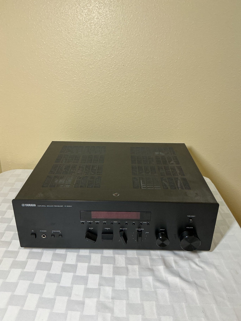 Technics turntable with Yamaha receiver, Bose speakers, and CD collection - image 6 of 8