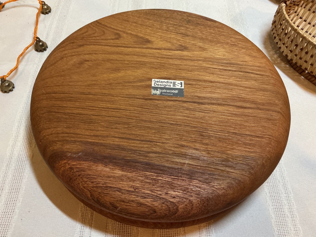 Woven baskets, teak wooden bowl - image 5 of 7