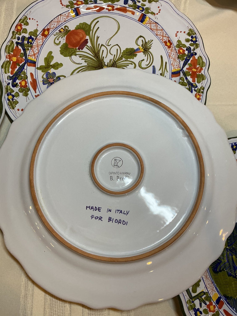 Hand-painted Italian ceramic plates and bowls, Biordi - image 3 of 5