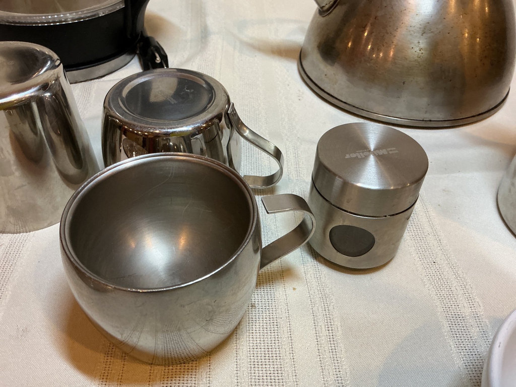 Mueller electric kettle and mixed teaware collection - image 6 of 8