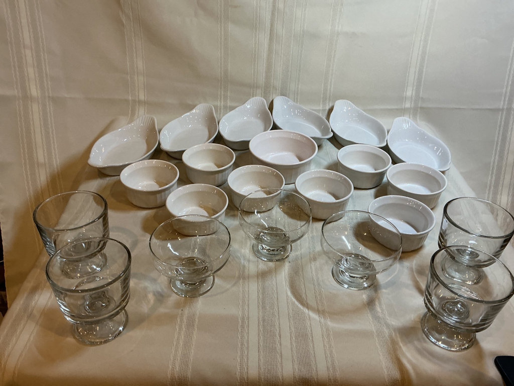 White ceramic bowls, leaf dishes and clear glass serving dishes - image 1 of 5