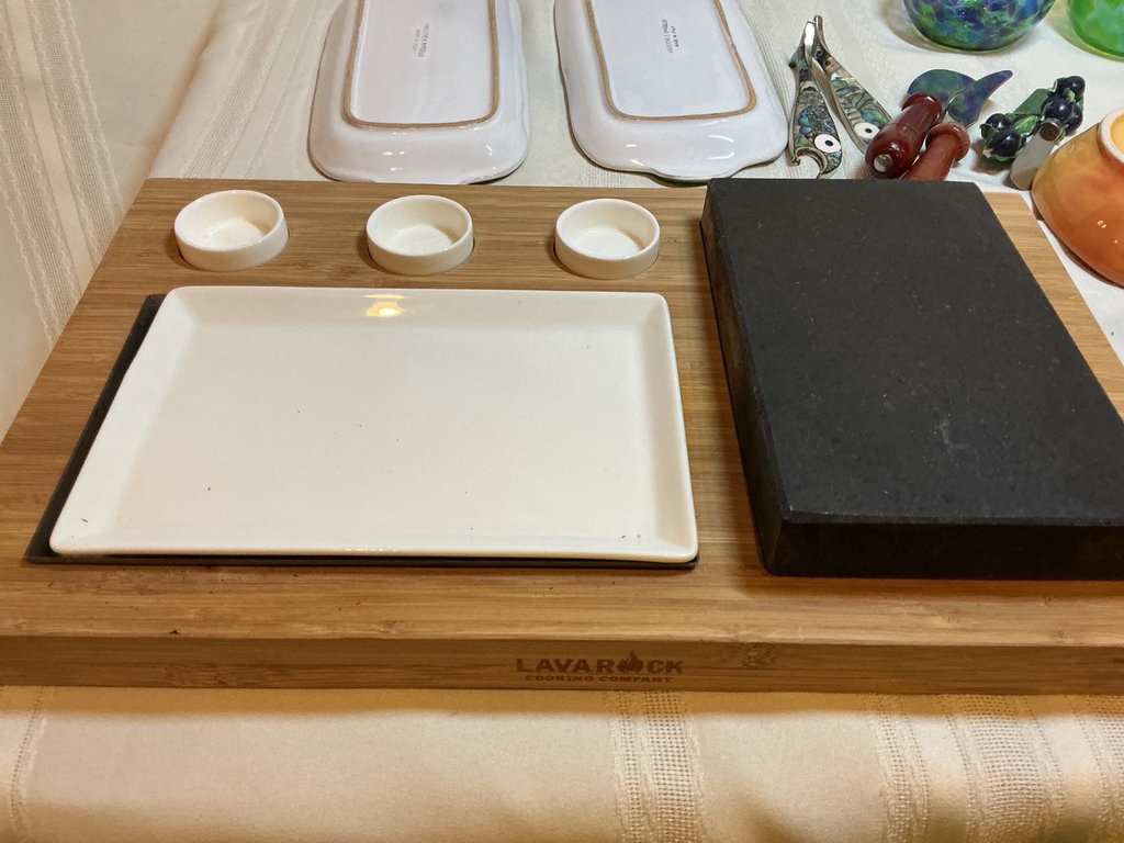 Assorted Vintage Kitchenware and Ceramics - image 10 of 10