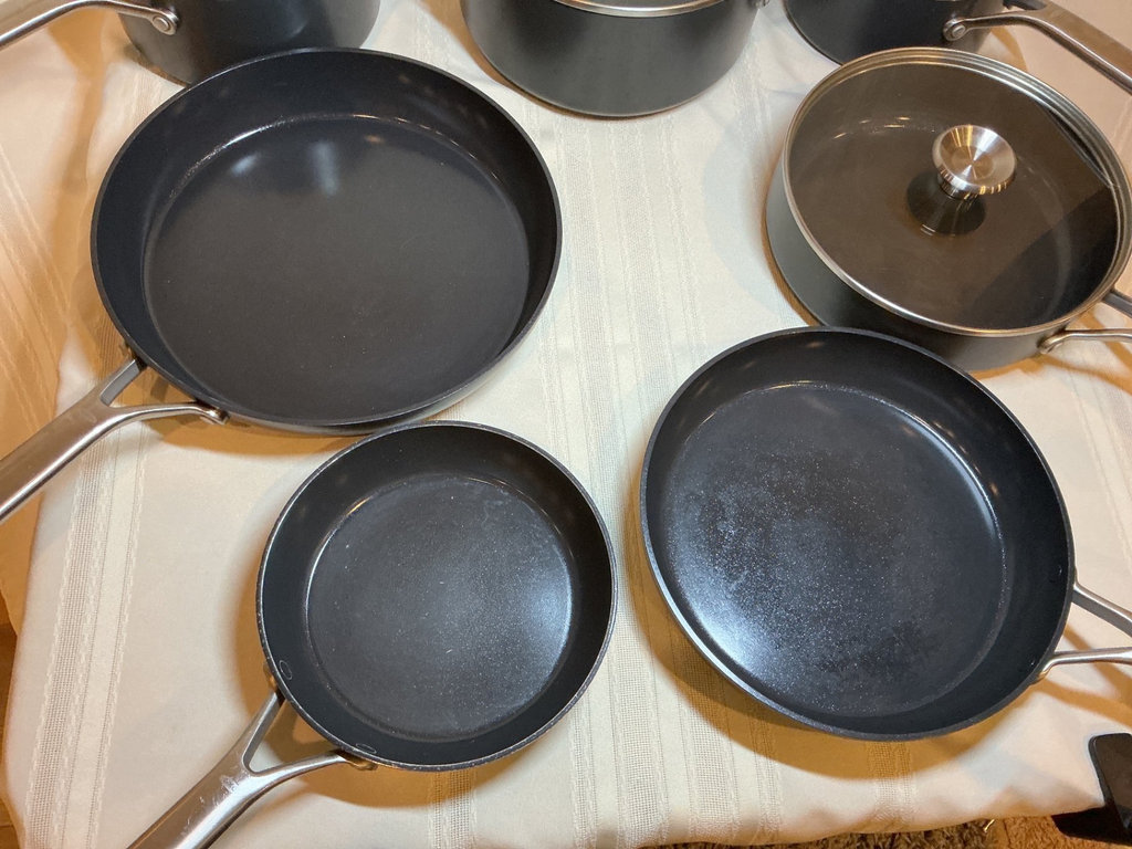 OXO nonstick cookware: frying pans and saucepans - image 2 of 6