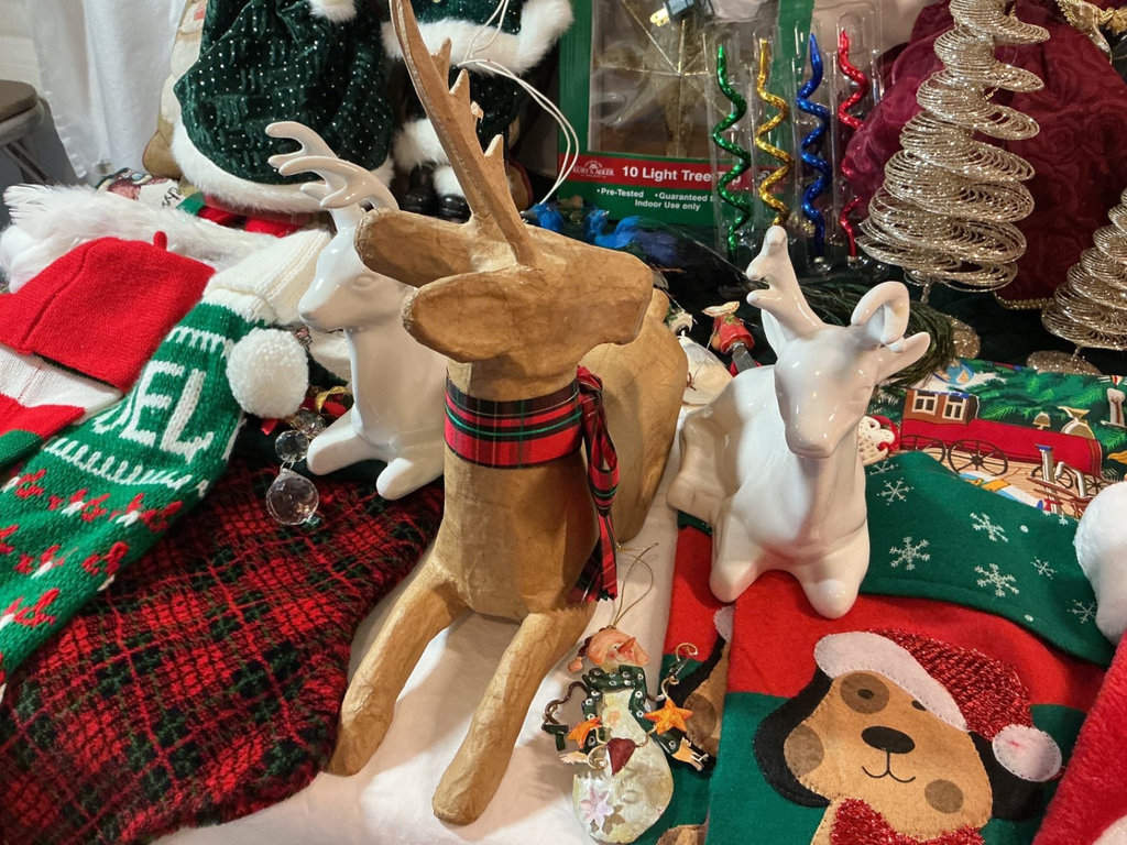 Assorted Christmas Decorations - image 9 of 9