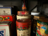 Vintage tin cookie tins and decorative metal containers - thumbnail 2 of 6