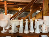 Milk glass - White ceramic vases, bowls and  collection - thumbnail 2 of 5