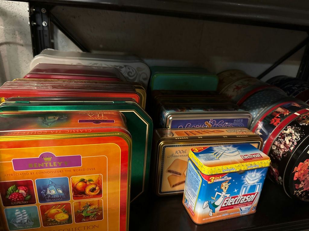 Assorted Vintage Tin Boxes - image 2 of 6