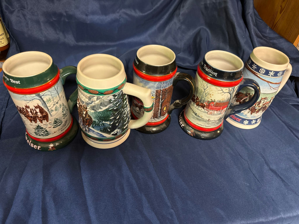 Budweiser Holiday Stein Collection  - image 2 of 3