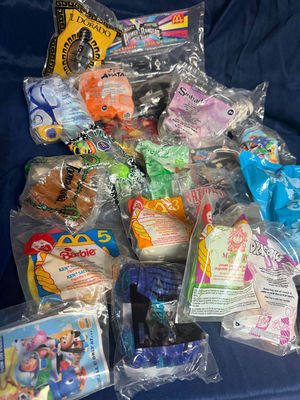 Assorted sealed toy bags and figure packs - Image 1 of 6