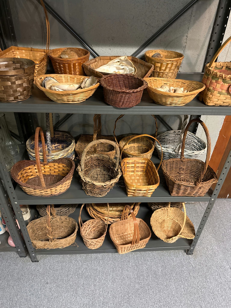 Assorted wicker baskets - image 1 of 3