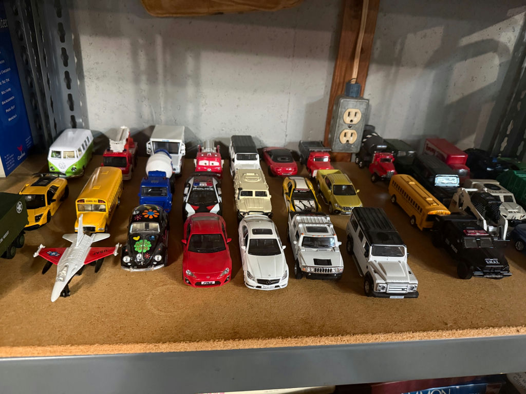Die-cast toy vehicle collection - image 3 of 6