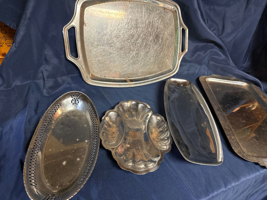 Assorted metal serving trays and dishes - image 1 of 1