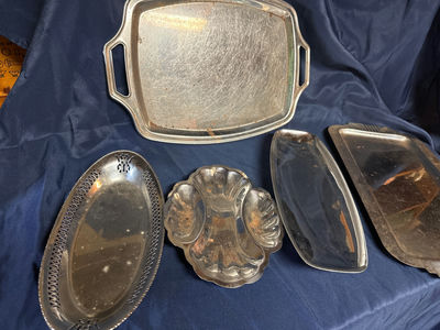 Assorted metal serving trays and dishes - Image 1 of 1