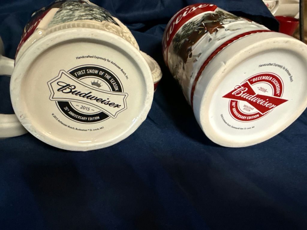 Budweiser Winter Scene Beer Steins Collection - image 3 of 4