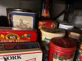 Vintage tin cookie tins and decorative metal containers - thumbnail 6 of 6