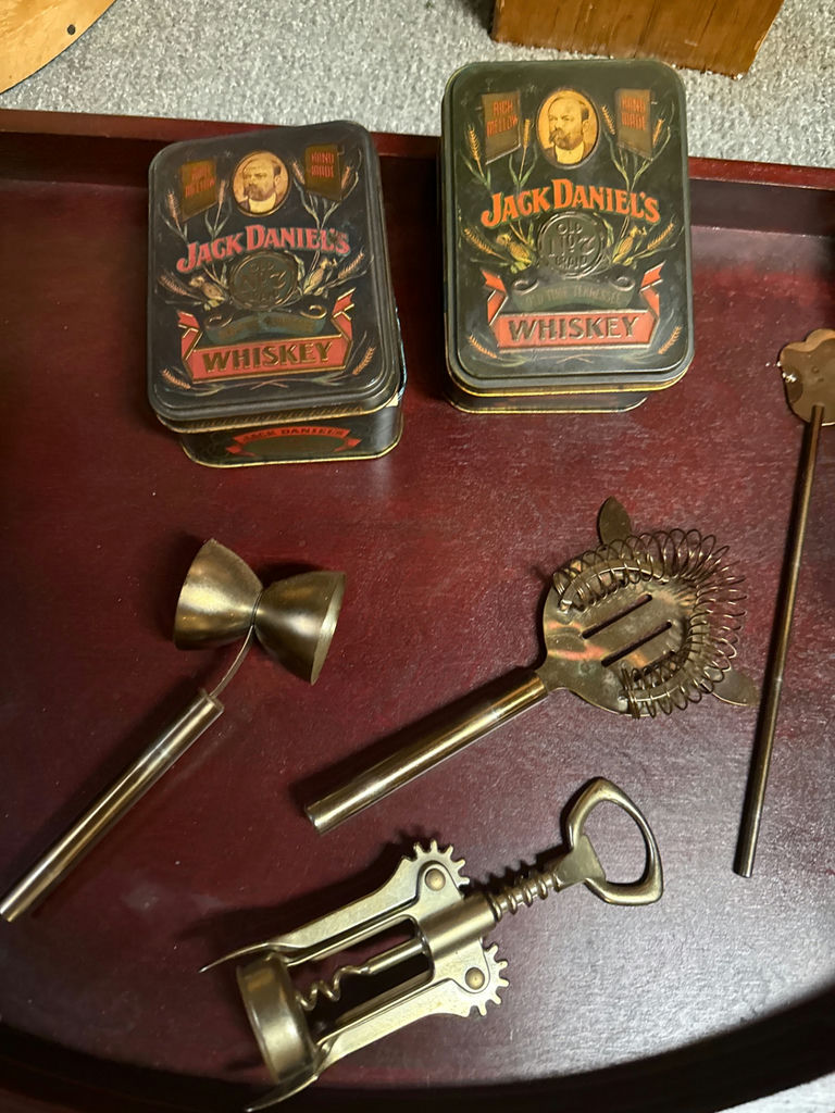 Vintage Barware and Liquor Memorabilia Set - image 4 of 4