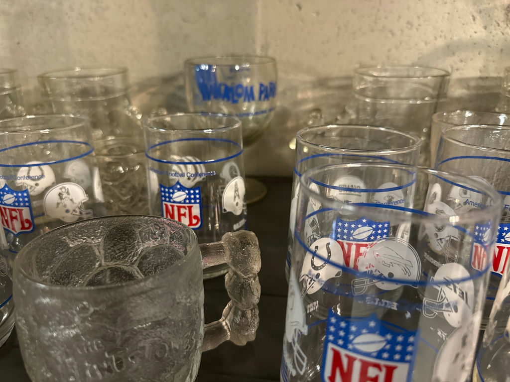 NFL-themed glassware collection - image 3 of 3