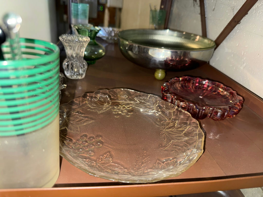Assorted glassware including vases, bowls, and plates - image 4 of 4