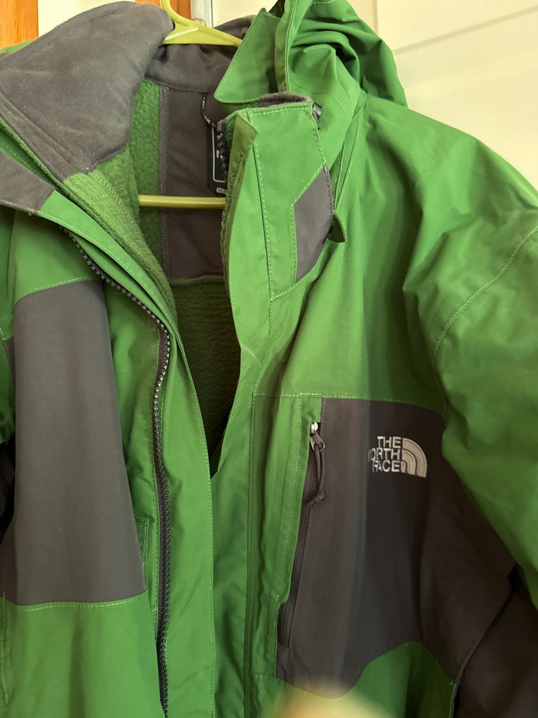 Green and gray The North Face HyVent jacket - image 2 of 4