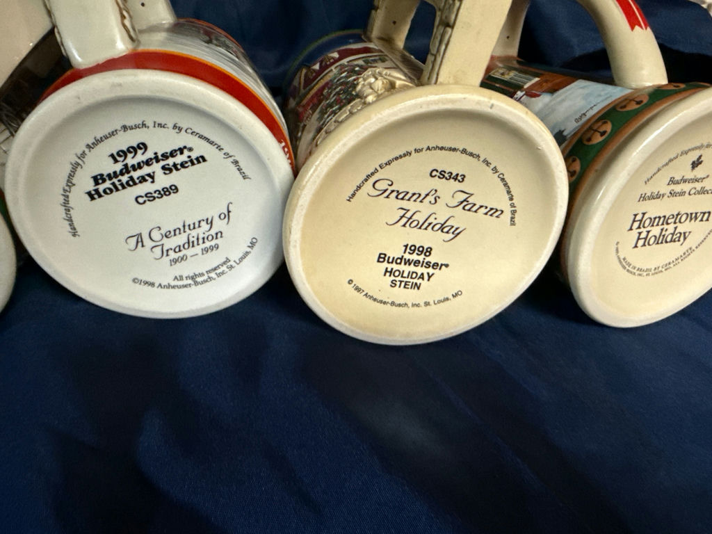 Budweiser Holiday Stein Collection - image 3 of 3