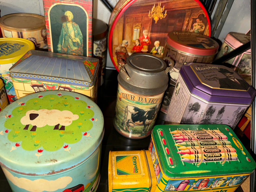 Assorted vintage metal tins and novelty containers - image 5 of 7