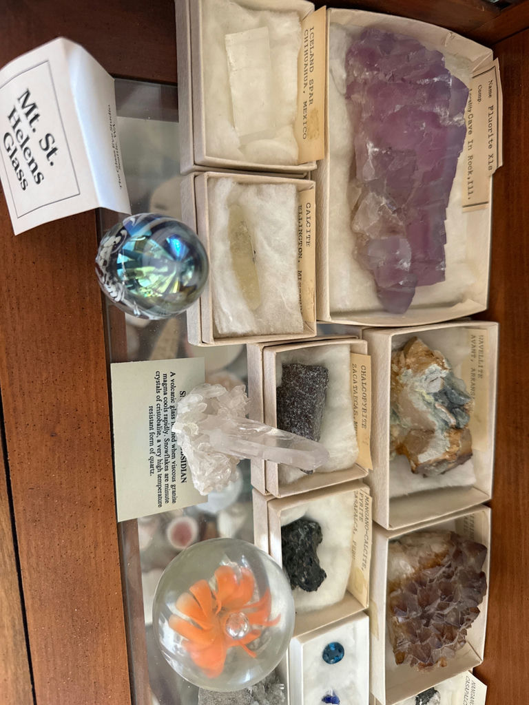 Mineral and Crystal Display Collection - image 1 of 2