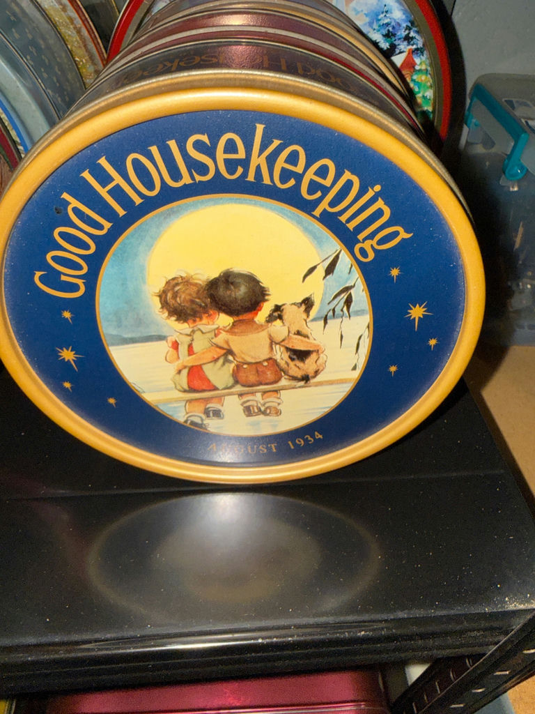 Assorted Vintage Tin Boxes - image 6 of 6