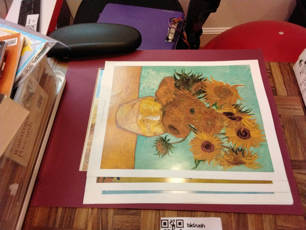 Bead crafts, art prints, and classic books - image 4 of 8