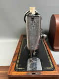 Vintage Singer Sewing Machine 1930s - thumbnail 4 of 5