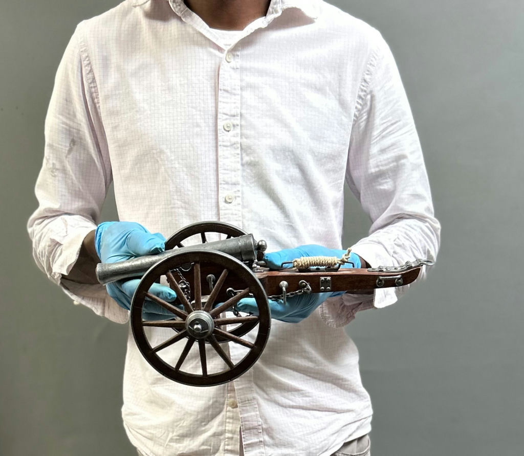 Vintage Dahlgreen Civil War Replica Canon - image 2 of 6
