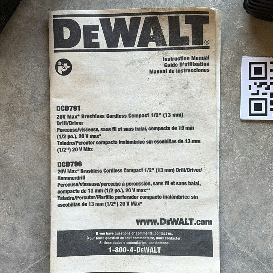 DEWALT 20V Max XR Cordless Drill/Driver Kit - image 5 of 11