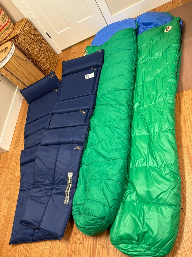 TWO Camp Trails Sleeping Bags and TWO Self-Inflating Sleeping Pads - image 8 of 18