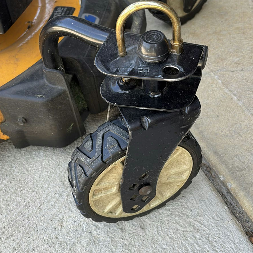 Cub Cadet SC 500 EZ Walk-Behind Lawn Mower - image 8 of 16