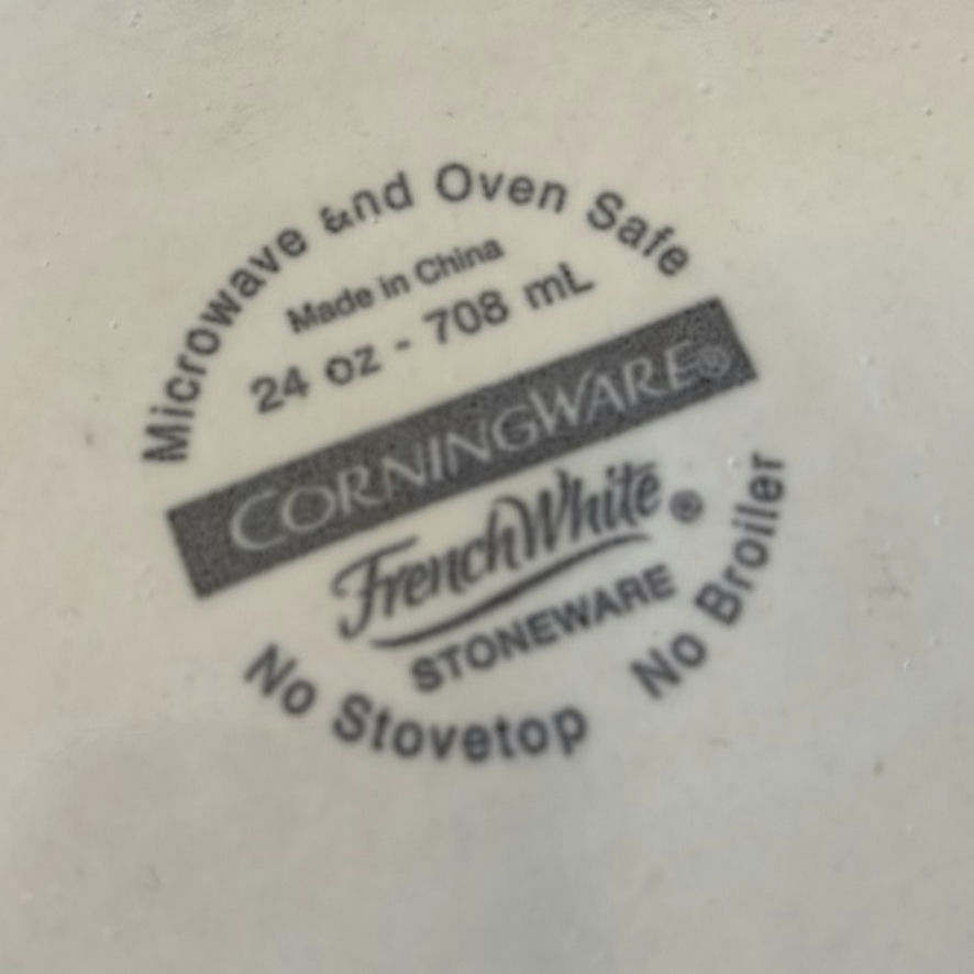 CorningWare Covered Casserole Dishes and Bowls - image 7 of 12
