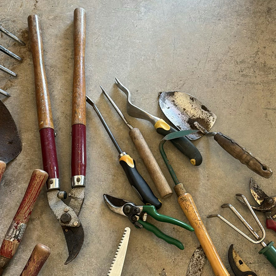 Garden Tools and Hand Pruning Tools Assortment - image 5 of 9